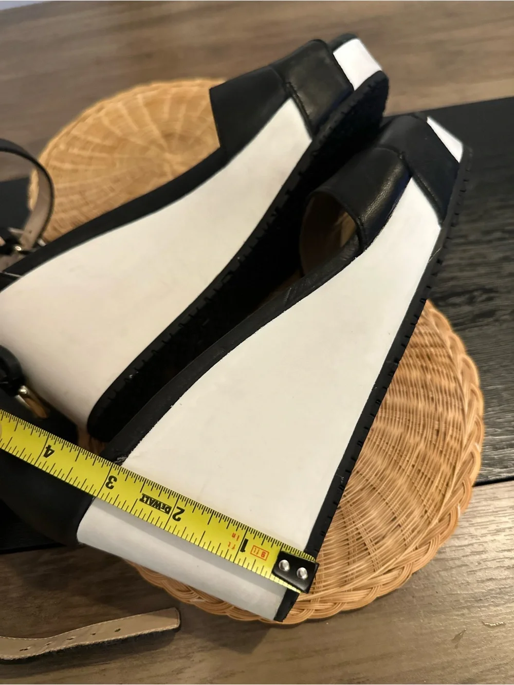 Dr. Scholl's Black and White Wedge Sandals